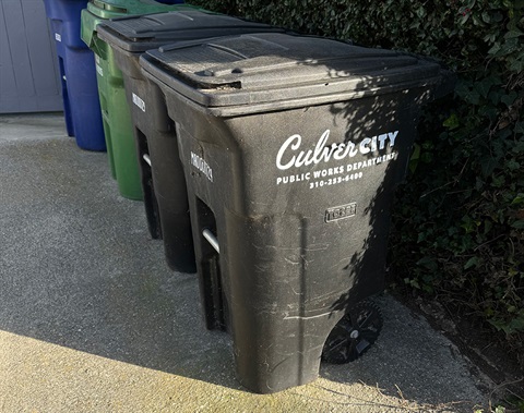 Culver City black trash bin